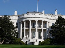 090824_white_house_ap_350
